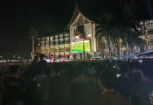 Ribuan Penonton Nobar Bawa Berkah bagi Pedagang Kaki Lima