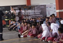 Hari Anak Nasional, BIM Kenalkan Dunia Penerbangan kepada Ratusan Siswa