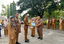 Sekda Dharmasraya Apresiasi ASN Berprestasi, Soroti Capaian CSR Rp31,55 Miliar