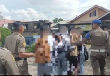 Satpol PP Padang Tertibkan 10 Pelajar Keluyuran saat Jam Belajar