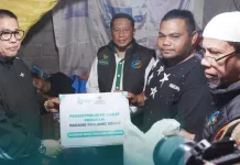 Pemko dan Baznas Bantu Warga Melalui Program Padang Panjang Peduli