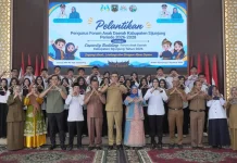 Bupati Sijunjung Lantik Forum Anak Daerah, Perkuat Peran Pelopor dan Pelapor