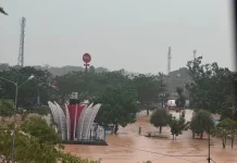 Hujan Datang, Masyarakat Khawatir Banjir Melanda