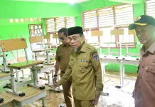 Pemko Padang Targetkan Sekolah Terdampak Banjir Kembali Beroperasi