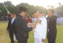 Gubernur Mahyeldi Raih Penghargaan Kartika Pamong Praja Madya dari IPDN