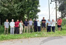 Mahasiswa KKN UNP Dorong Keselamatan Warga lewat Inovasi Reflektor Jalan