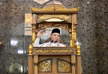 Bupati Agam Sampaikan Makna Kemerdekaan dalam Khutbah Jumat