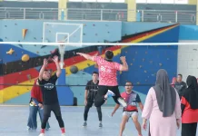 Olahraga Bersama Perkuat Kekompakan Pegawai Pemko Solok