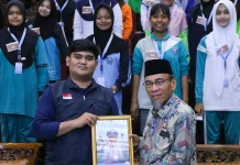 Maigus Nasir: Ketua OSIS dan MPK Harus Belajar Memimpin dengan Kolaborasi