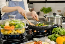 Metode Memasak Paling Sehat, dari Kukus hingga Panggang