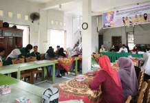 UNP Perkuat UMKM Nagari Salayo dengan Literasi Kewirausahaan