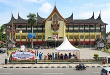 CKG: Sentuhan Hangat Rumah Gadang Merawat Rasa dan Raga Anak-anak di Minangakabau