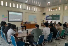 Peserta dari Berbagai Kota Ikuti Sekolah Transisi Energi Berkeadilan