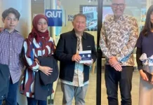 FIS UNP Perkuat Kerja Sama Riset dan Pengajaran dengan QUT Australia