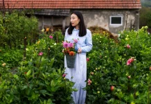 Tips Merawat Bunga Taman agar Tetap Indah