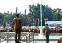 Sekda Pasbar Minta ASN Tingkatkan Disiplin dan Percepat Program