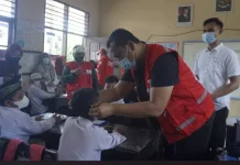 Ribuan Masker Dibagikan, Warga Pasbar Diajak Waspada