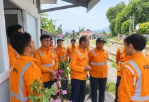 KAI Sumbar Tingkatkan Kompetensi Penjaga Perlintasan Kereta