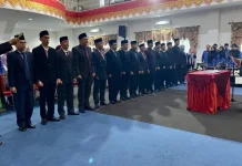 Lantik 15 Pejabat, Bupati Pasbar Soroti Target dan Integritas