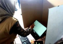 Pilwana E-Voting Perdana Pasbar di Kecamatan Lembah Melintang