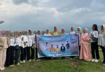 Pelatihan Rias dan Konten Digital UNP Dukung Reaktivasi Wisata Tabiang Barasok