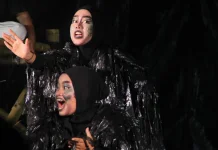 Burung dalam Wayang Padang Jadi Sindiran agar Pentingya Cek Ulang Berita