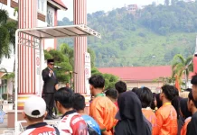 Risnaldi Lepas Atlet Pesisir Selatan Berlaga di Porprov 2026
