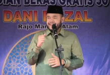 Wali Kota Padang Serahkan 50 Ton Beras Bantuan untuk Warga Terdampak