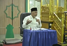 Gubernur Mahyeldi Sampaikan Tausiah Subuh di Air Bangis