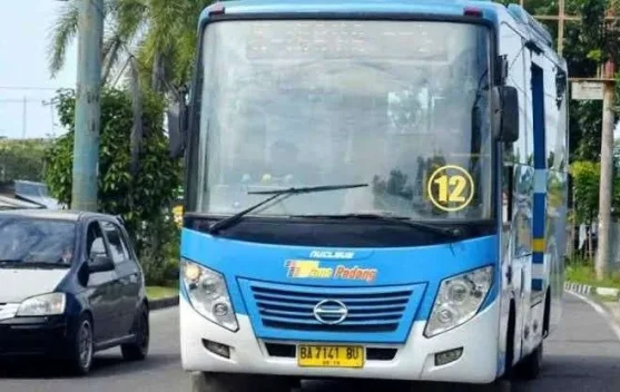 Dishub Padang Awasi Ketat Tarif Angkutan Umum saat Libur Lebaran