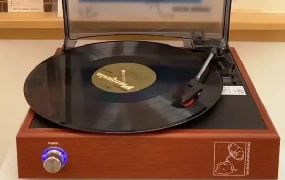 Turntable Perangkat yang Masih Dipakai hingga saat ini