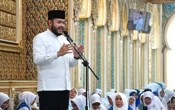 Wali Kota Padang Fadly Amran Gebyarkan Program Unggulan Smart Surau