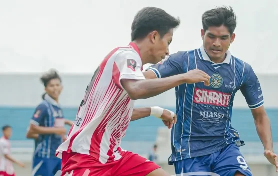 PSP Padang Tahan Imbang Persikotas, Kokoh di Puncak Grup S