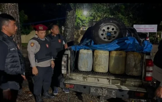 Polres Pasbar Gagalkan Penjualan 31 Jirigen Bio Solar Subsidi Ilegal