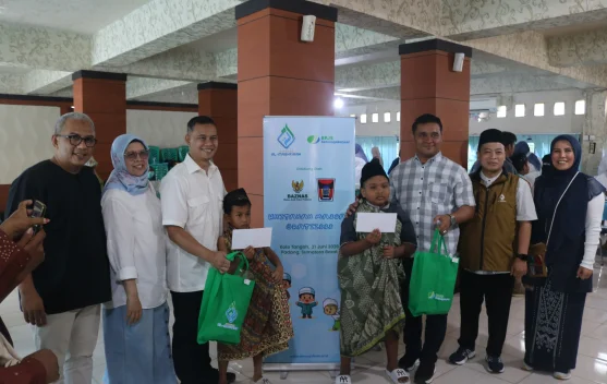 Seratus Anak di Padang Ikut Khitanan Massal Gratis Yayasan Al Maghfirah