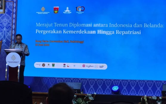 Satu Abad Jam Gadang Rajut Jembatan Persahabatan Indonesia Belanda