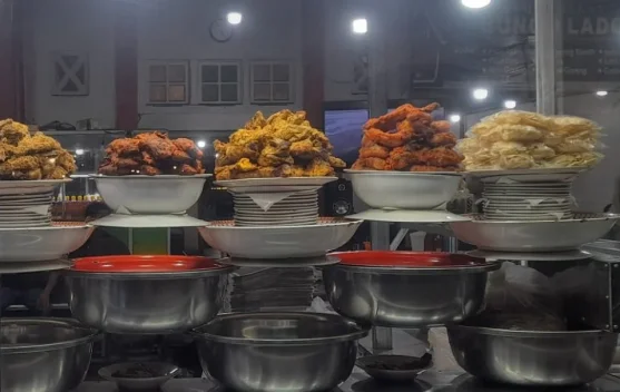 KDEKS Padang Dorong Pengembangan Zona Kuliner KHAS di Kampus dan Sekolah