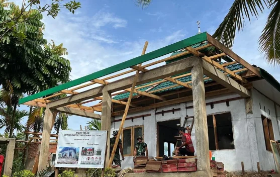 Gema Azan di Bukit Pamewa, Sentuhan Kasih TNI AD lewat Rumah Ibadah