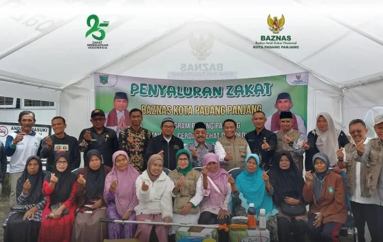 BAZNAS Padang Panjang Salurkan Zakat Rp21 Juta untuk 14 Petani Mustahik
