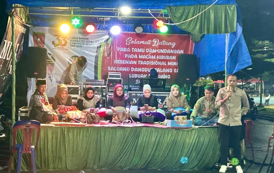 Saluang Talang Sarueh Meriahkan HUT ke-33 Lubuk Basung