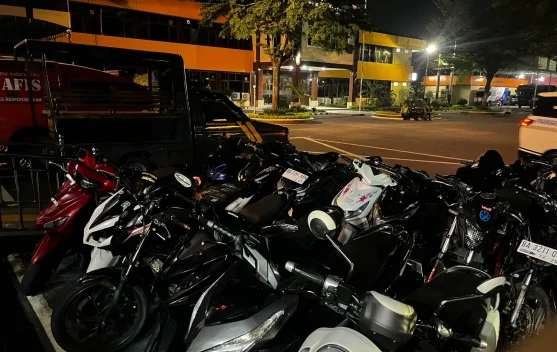 Timsus Charlie Polresta Padang Amankan 18 Motor Knalpot Brong
