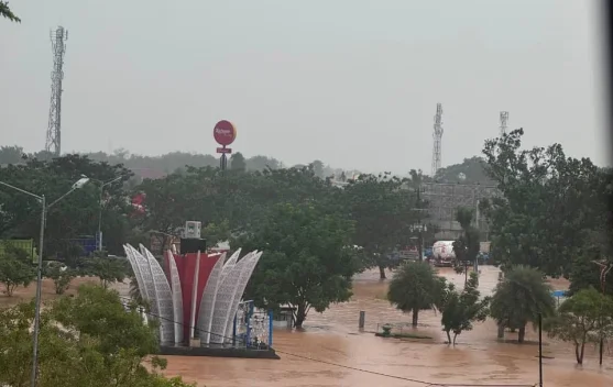 Hujan Datang, Masyarakat Khawatir Banjir Melanda
