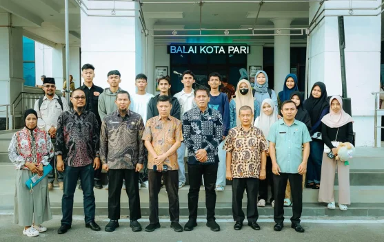 Sebanyak 14 Orang Mahasiswa Saga Saja Plus Bertolak ke Pulau Jawa