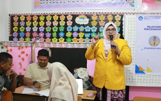 UNP Latih 28 Guru Kuasai Pembelajaran Mendalam berbasis STEAM