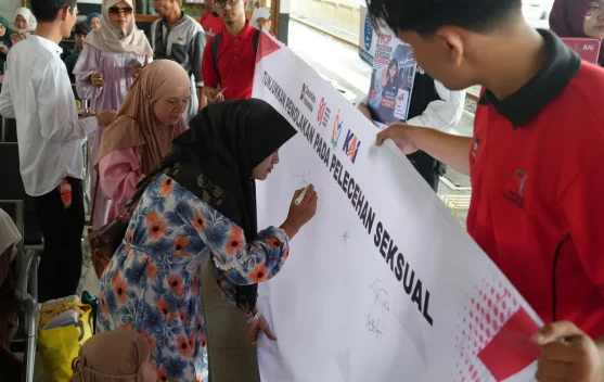 KAI Sumbar dan Railfans Kampanyekan Anti Pelecehan Seksual