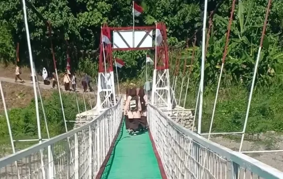 Jembatan Garuda: Mengembalikan Nutrisi yang Hilang di Piring Makan Rumah Gadang
