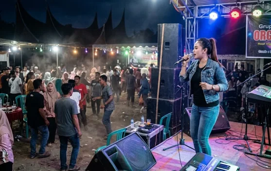 LKAAM Sumbar Tolak Keras Praktik Orgen Tunggal hingga Larut Malam
