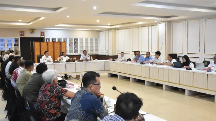 Tegas! Bupati Kapuas Minta Perusahaan Prioritaskan Hak Warga
