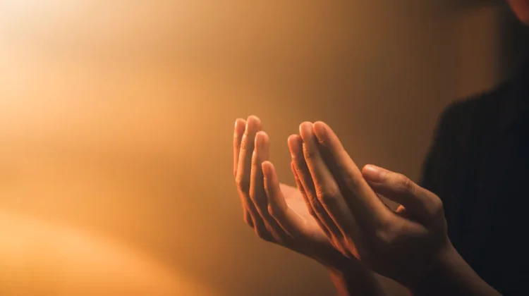 Puasa Ramadan Harus Dilandasi Cinta dan Keikhlasan