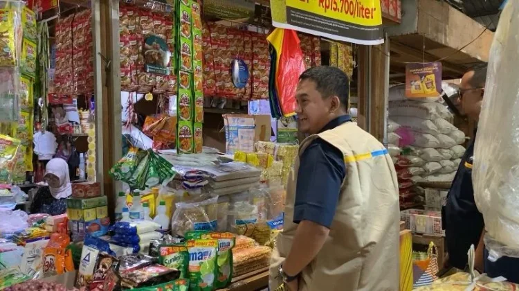 Bulog Intervensi Pasar, Harga Minyak Goreng Langsung Stabil